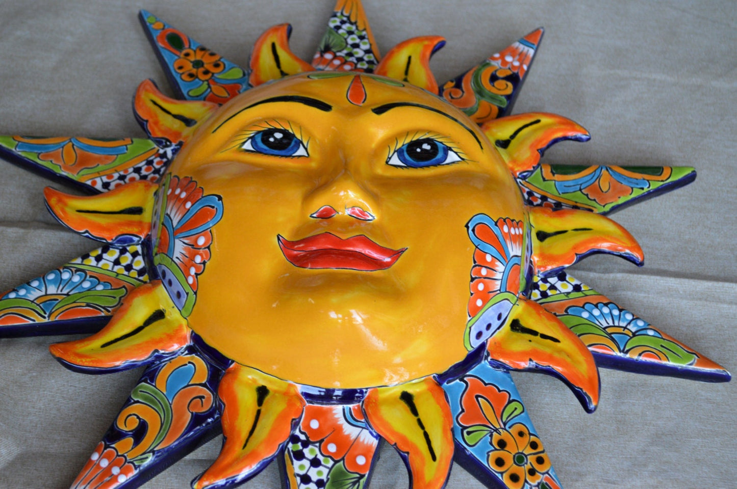 BIG  Talavera Sun with rays