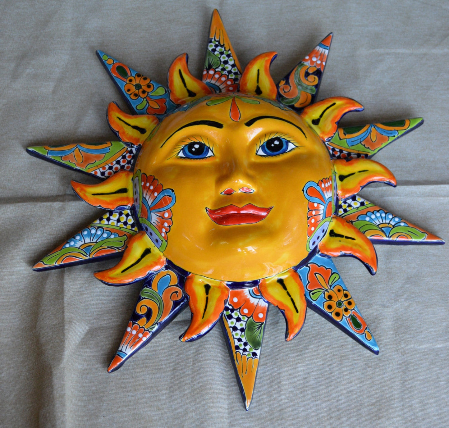 BIG  Talavera Sun with rays