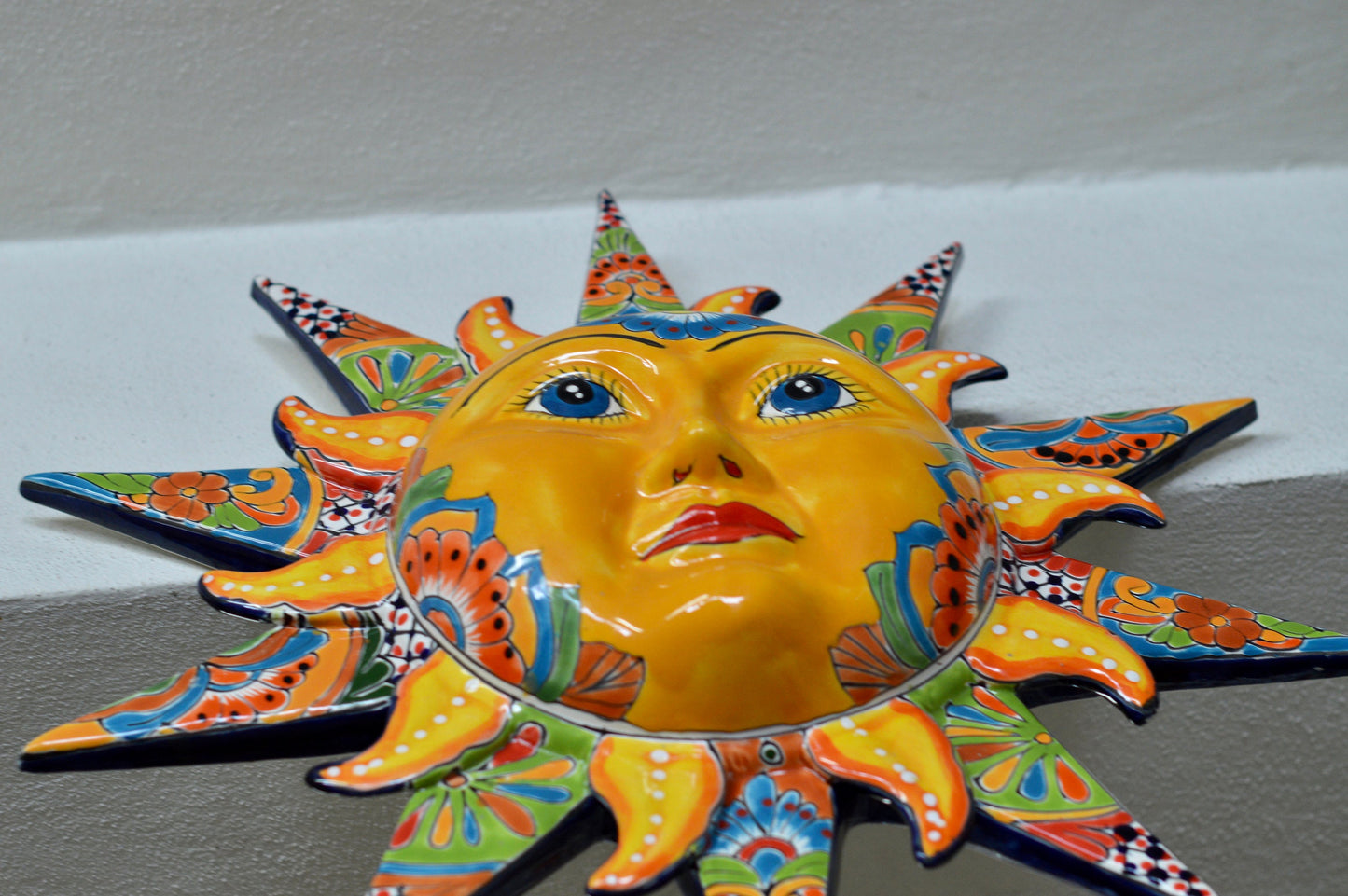 BIG  Talavera Sun with rays