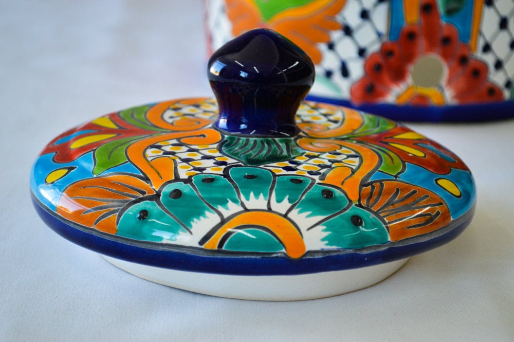 Talavera water container