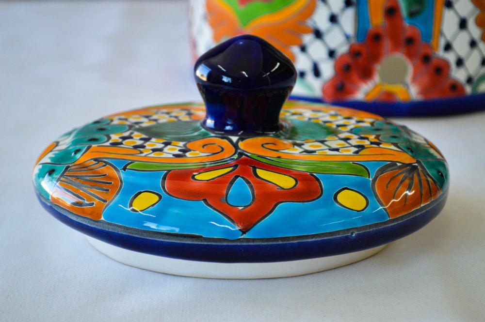 Talavera water container