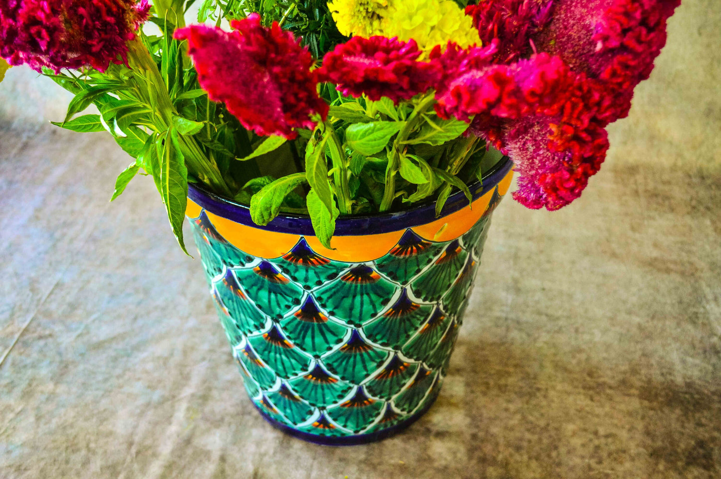 Talavera GREEN PEACOCK Pot