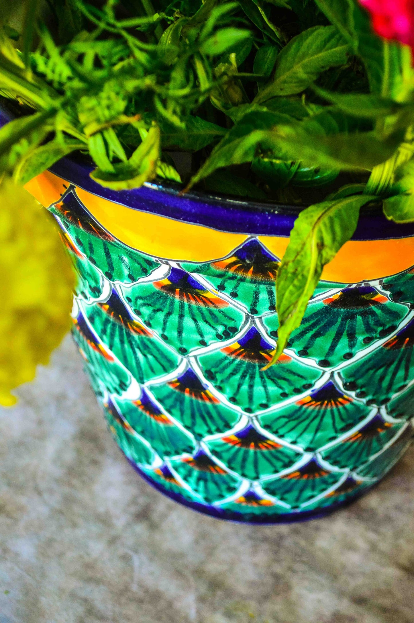 Talavera GREEN PEACOCK Pot